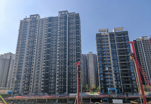 銅川新龍城一期項目3#、6#樓喜獲“陜西省建筑優(yōu)質(zhì)結(jié)構(gòu)工程”榮譽稱號
